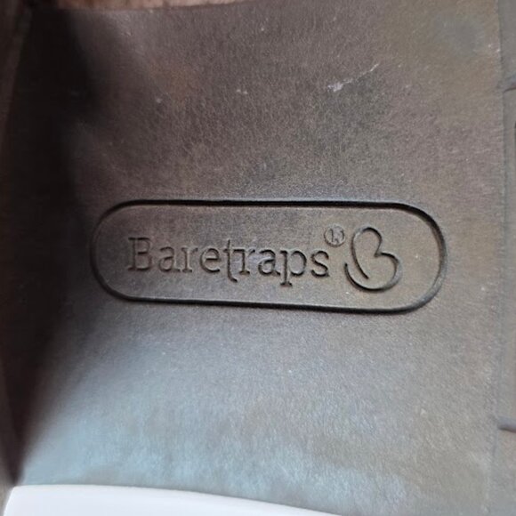 Baretraps Towanda Lug Sole Booties 10 - Picture 8 of 10